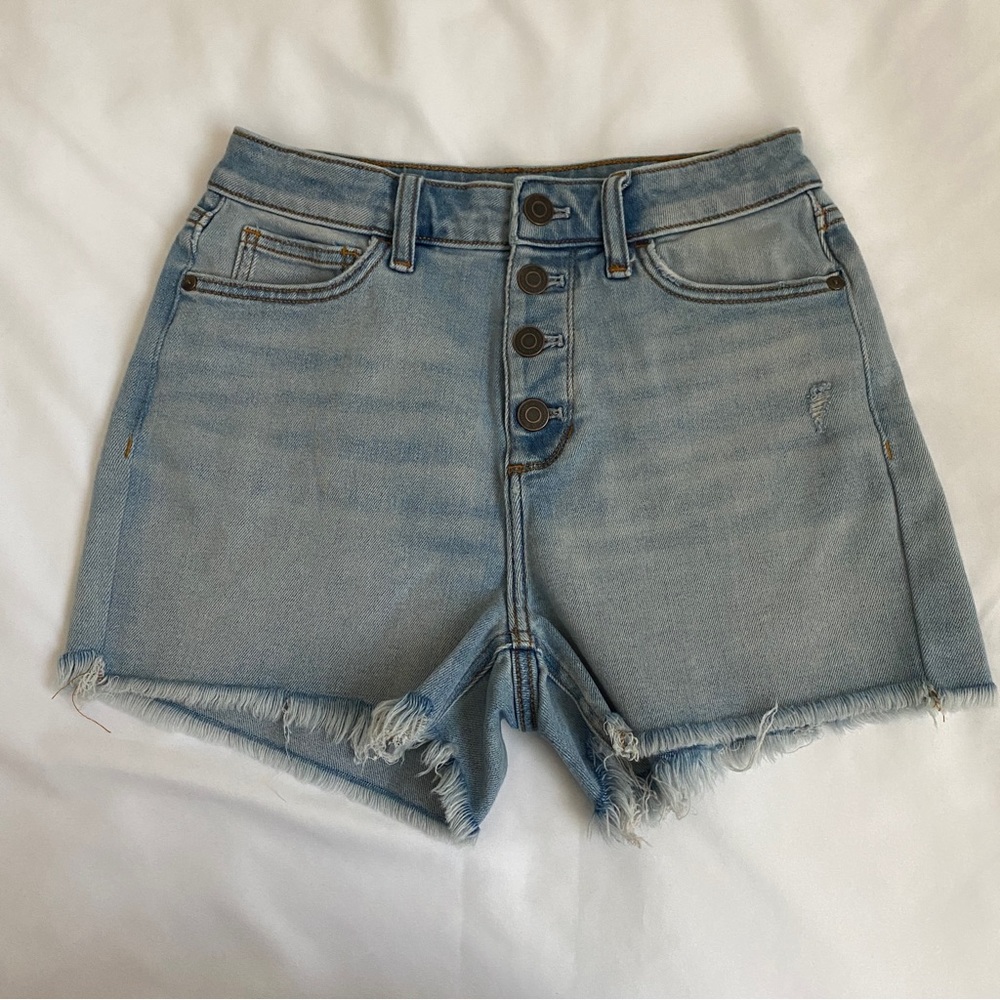 Lauren Conrad High waisted shorts